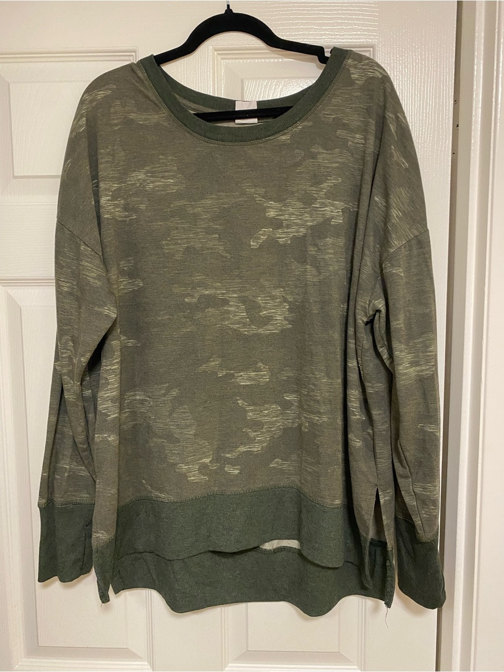 Avia Olive Green Camo Crewneck Sweater